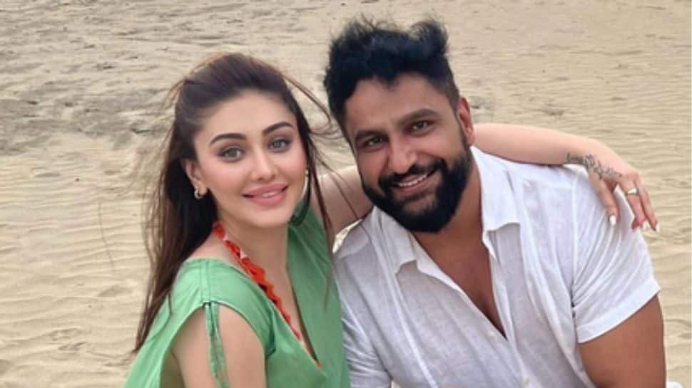 Parag Tyagi Shares Heartfelt Note For Shefali Jariwala From Late Pet Simba, A Month After His Death | People News
